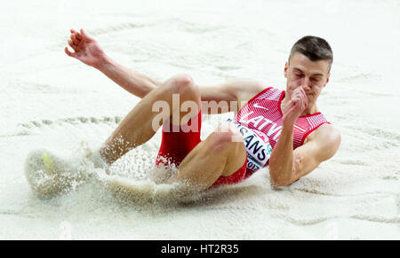 Belgrad, Serbien. 5. März 2017. Elvijs Misans von Lettland im Dreisprung Männer, Finale am dritten Tag von den 2017 Leichtathletik-Halleneuropameisterschaften in der Kombank-Arena am 5. März 2017 in Belgrad, Serbien. Bildnachweis: Nikola Krstic/Alamy Live-Nachrichten Stockfoto