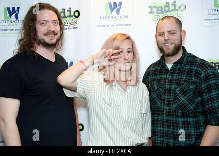 Bala Cynwyd, Pennsylvania, USA. 6. März 2017. Slothrust besuchen Sie Radio 104.5 in Bala Cynwyd, Pennsylvania am 6. März 2017 Credit: Star Shooter/Medien Punch/Alamy Live News Stockfoto