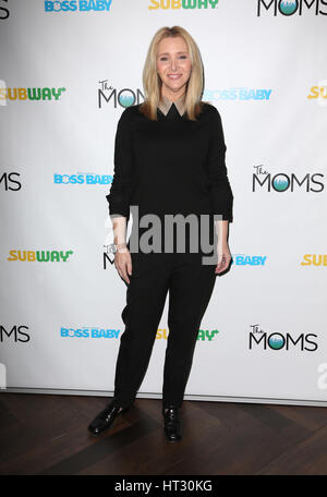 Beverly Hills, Kalifornien, USA. 6. März 2017. Lisa Kudrow. Die Mütter und Subway Restaurant Veranstaltung ein Mamarazzi für den Film "Boss Baby" im The Four Seasons Hotel statt. Bildnachweis: AdMedia/ZUMA Draht/Alamy Live-Nachrichten Stockfoto