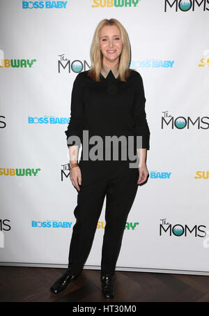 Beverly Hills, Kalifornien, USA. 6. März 2017. Lisa Kudrow. Die Mütter und Subway Restaurant Veranstaltung ein Mamarazzi für den Film "Boss Baby" im The Four Seasons Hotel statt. Bildnachweis: AdMedia/ZUMA Draht/Alamy Live-Nachrichten Stockfoto