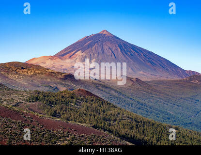 Pico del Teide, gesehen von der Osten, Teide-Nationalpark Parque Nacional de Las Cañadas del Teide, Teneriffa, Kanarische Inseln, Spanien Stockfoto