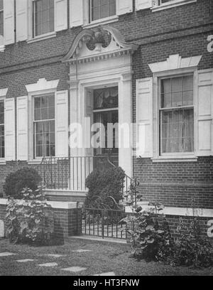 Garten Eingang in das Haus von Miss Anne Morgan, New York City, 1924. Künstler: unbekannt. Stockfoto