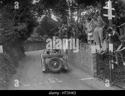 MG TA von CG Gibbs im Wettbewerb mit der MCC-Torquay-Rallye, 1938. Künstler: Bill Brunell. Stockfoto