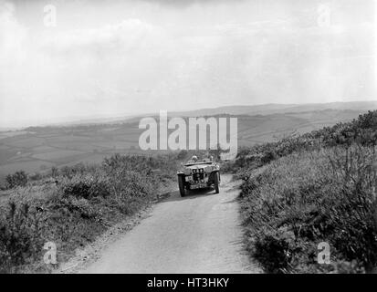 MG TA von GM Symmons im Wettbewerb mit der MCC-Torquay-Rallye, 1938. Künstler: Bill Brunell. Stockfoto