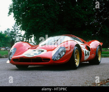 1967 Ferrari 330 P4 Künstler: unbekannt. Stockfoto