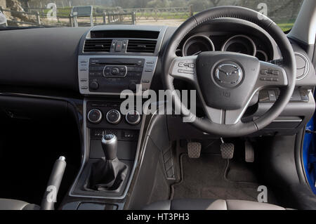 2010 Mazda 6 SL Estate inneren Künstler: unbekannt. Stockfoto