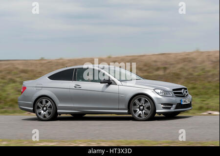 2013 Mercedes Benz C250 Cdi Coupe AMG Sport Künstler: unbekannt. Stockfoto