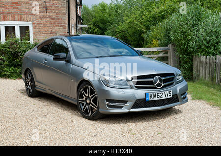 2013 Mercedes Benz C250 Cdi Coupe AMG Sport Künstler: unbekannt. Stockfoto