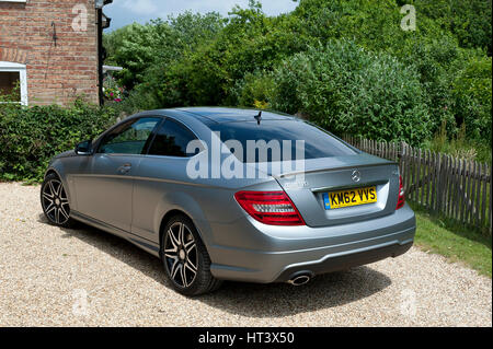 2013 Mercedes Benz C250 Cdi Coupe AMG Sport Künstler: unbekannt. Stockfoto