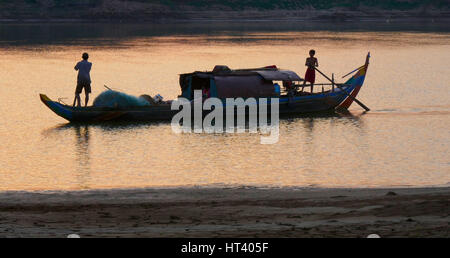 Sonnenuntergang über dem Mekong in Kambodscha Stockfoto