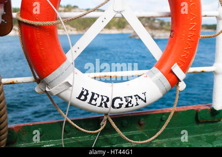 Rettungsring auf Statsraad Lehmkuhl Bergen Stockfoto