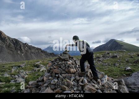 Wandern in den Bergen Stockfoto