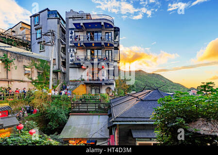 Taipeh, TAIWAN - Dezember 19: Dies ist Jiufen Dorf ein Bergdorf in Taipeh ist berühmt für Teehäuser am 19. Dezember 2016 in Taipeh Stockfoto