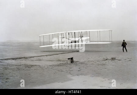 Ersten erfolgreichen Flug der Wright Flyer der Gebrüder Wright. Stockfoto
