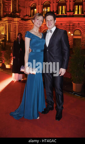 Jährliche SemperOpernball an der Semperoper Dresden mit: MATTHIAS, INGE STEINER wo: Dresden, Deutschland bei: 3. Februar 2017 Stockfoto