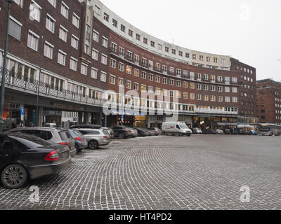 Fridtjof Nansens Plass Platz durch das Rathaus von Oslo hat öffentliche Parkplätze, die jetzt durch die Gemeinderäte Auto kostenlos Umweltpolitik bedroht Stockfoto