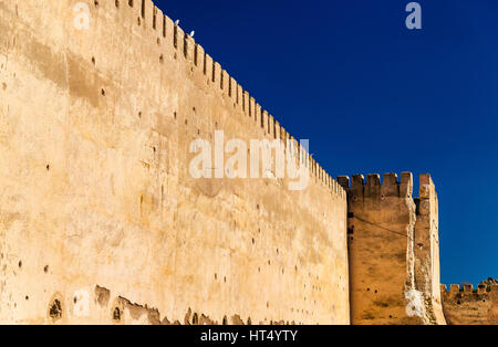Wände des königlichen Palastes von Meknes, Marokko Stockfoto