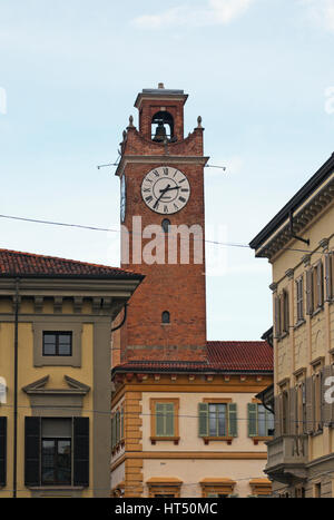 der Turm des Palazzo del Governo e Provincia, Natta Palast, Novara, Italien Stockfoto