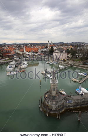 Ein Blick auf die Stadt Lindau in der Nähe von Lake Bodensees hoch. Stockfoto