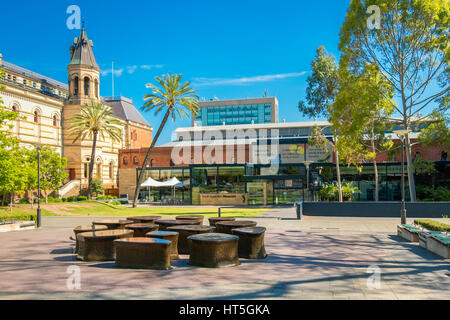 Adelaide, Australien - 11. November 2016: South Australian Museum befindet sich auf der Nordterrasse in Adelaide CBD an einem Tag Stockfoto