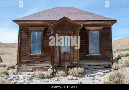 Bodie State Park sind die Überreste von Bodie, eine Silber- und Kupfermünzen Bergbaustadt in der östlichen kalifornischen Wüste. Stockfoto