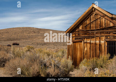 Bodie State Park sind die Überreste von Bodie, eine Silber- und Kupfermünzen Bergbaustadt in der östlichen kalifornischen Wüste. Stockfoto