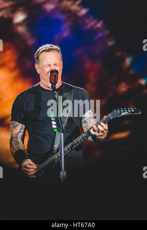 2. Juni 2015: Die live auf der Bühne auf dem Sonisphere Festival in Assago (Mailand) für ihre erste italienische Tour 2015 Metallica Konzert Foto: Cronos/Alessandro Bosio Stockfoto