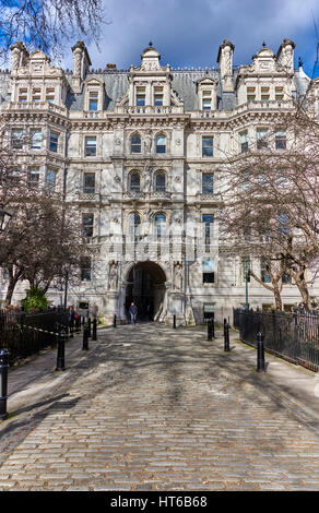 Inner Temple und der Middle Temple. Der Kern des Viertels liegt in der City of London und besteht aus zwei Inns Of Court Stockfoto