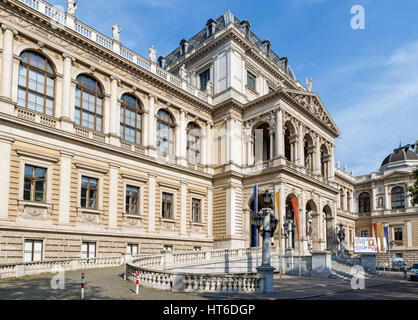 Universität Wien. Eingang an der Universität Wien, seit, Ringstraße, Wien, Österreich Stockfoto