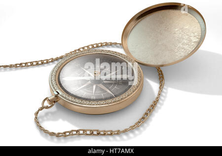 Eine Nahaufnahme von einem komplizierten Vintage Tasche Kompass mit einer offenen Deckel und eine Kette befestigt - 3D render Stockfoto