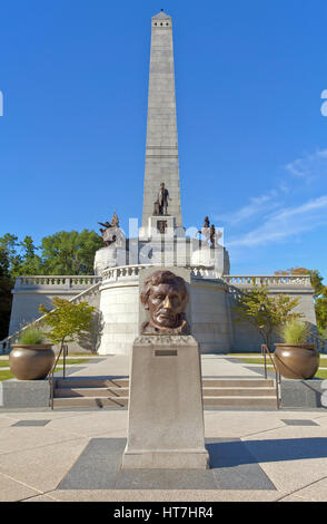 Abraham Lincolns Grab In Oak Ridge Cemetery In Springfield, Illinois Stockfoto