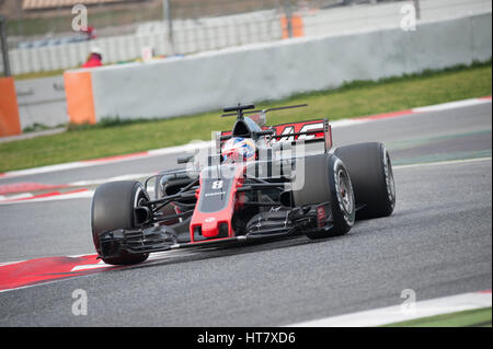 Barcelona, Spanien. 8. März 2017. Romain Grosjean, Fahrer des Haas-F1-Teams in Aktion während des 6. Tages des Formel 1-Tests auf dem Circuit Catalunya. Bildnachweis: Pablo Freuku/Alamy Live-Nachrichten Stockfoto