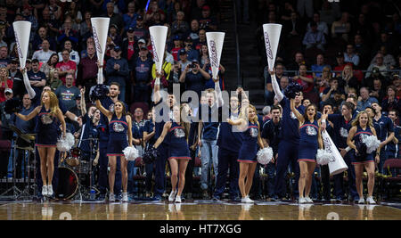 Las Vegas, NV, USA. 7. März 2017. A. Gonzaga Cheerleader während der NCAA West Coast Conference Herren-Basketball-Turnier-Meisterschaft zwischen Gonzaga Bulldogs und heiliges Marys Gaels 74 56 Sieg bei Orleans Arena in Las Vegas, NV. Thurman James/CSM/Alamy Live-Nachrichten Stockfoto