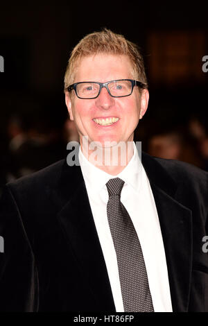 London, UK. 8. März 2017. Roger Goldby Teilnahme an der Uraufführung von die Zeit OFTHEIR lebt an der Curzon Mayfair London auf Mittwoch, 8. März 2017. Bildnachweis: Peter Phillips/Alamy Live-Nachrichten Stockfoto