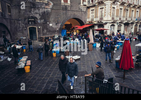 Berühmten alten Fischmarkt La Pescheria in Catania Stadt, östlich der Insel Sizilien, Italien genannt Stockfoto