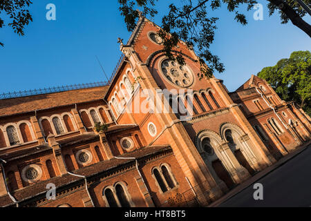 Notre-Dame Kathedrale Basilica von Saigon, Ho-Chi-Minh-Stadt, Vietnam Stockfoto