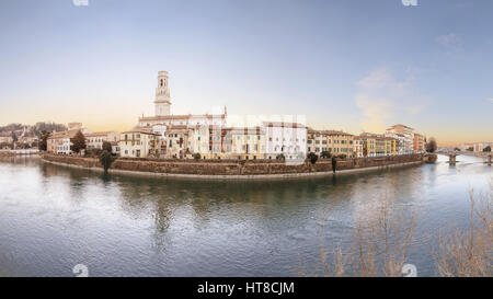 Verona Altstadt, Blick auf Fluss Stockfoto