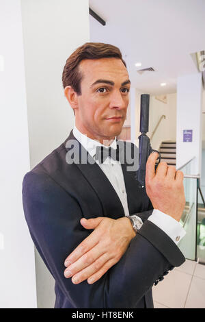 England, London, Covent Garten, London Film Museum, Wachs Abbildung von Sean Connery als James Bond Stockfoto
