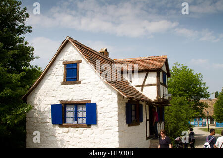 Im Ökomuseum d ' Alsace ist der größte lebende Freilichtmuseum in Frankreich und zeigt ein elsässisches Dorf aus dem frühen 20. Jahrhundert. Es veranschaulicht, was sind Stockfoto