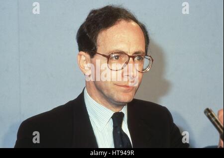 Rt Hon. Malcolm Rifkind, Staatssekretär für Transport und konservative Partei Parlamentsmitglied für Edinburgh Pentlands, spricht bei der konservativen Womens-Konferenz in London, England am 27. Juni 1991. Stockfoto