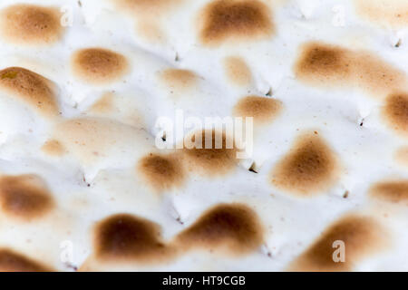 Textur des jüdischen Pessach Matza ungesäuertes Brot. Symbol des jüdischen Pessach-Festes. Stockfoto