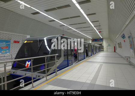 U-Bahnstation Taksim in Istanbul, Türkei Stockfoto