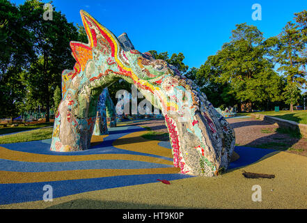 Mosaik Fliesen Drachen bei Fannie Mae Dees Park, auch bekannt als Dragon Park in Nashville, Tennessee. Stockfoto