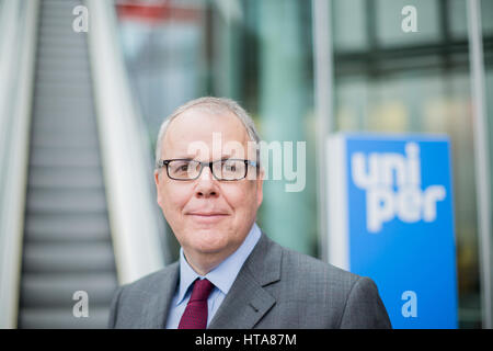 Düsseldorf, Deutschland. 9. März 2017. Klaus Schäfer, der CEO von Uniper in Düsseldorf, Deutschland, 9. März 2017. Das Unternehmen ist die Freigabe seiner jährlichen Finanzberichts. Foto: Rolf Vennenbernd/Dpa/Alamy Live News Stockfoto