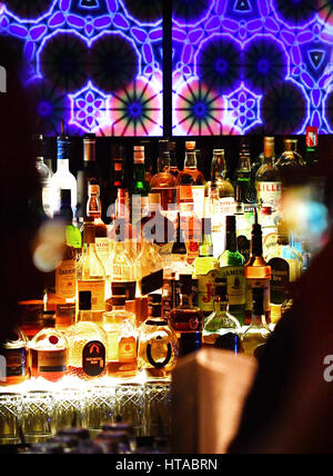 Berlin, Deutschland. 13. Februar 2017. Blick auf die Bar in Berlin, Deutschland, 13. Februar 2017 zu befreien. Foto: Jens Kalaene/Dpa-Zentralbild/ZB/Dpa/Alamy Live News Stockfoto