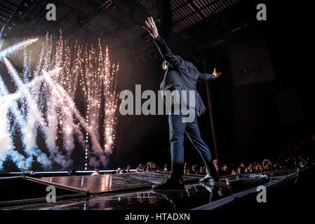 Leeds UK. 9. März 2017. Olly Murs führt in der Leeds erste direkte Arena, Leeds UK auf seine Überschrift UK-Tour 2017, Leeds 03.09.2017 © Gary Mather/Alamy Live News Stockfoto