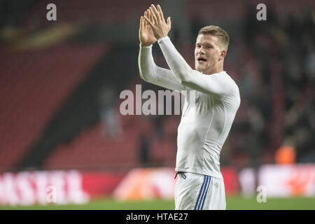 Dänemark, Kopenhagen, März 9. 2017. Andreas Cornelius (11) der FC Kopenhagen Dank Runde 16 Spiel zwischen FC Kopenhagen und Ajax Amsterdam bei Telia Parken die Fans nach der Europa League. Stockfoto