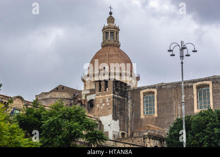 Die Benediktiner Kloster von San Nicolo Arena in Catania Stadt auf der Ostseite der Insel Sizilien, Italien Stockfoto