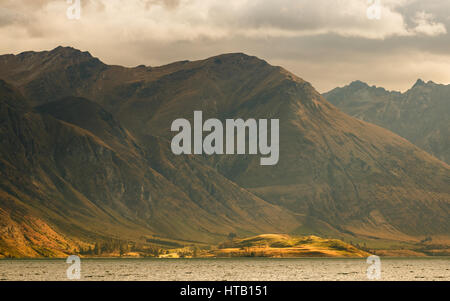 Dampfschiff TSS Earnslaw Segeln von Queenstown Hafen am Lake Wakatipu - Südinsel Neuseeland Stockfoto