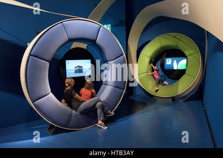 Berlin. Deutschland. Interaktive Exponate im jüdischen Museum. Stockfoto